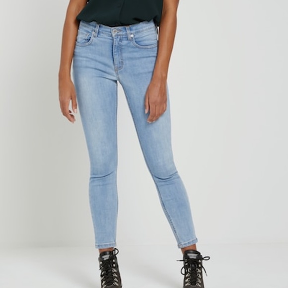 Frank & Oak Denim - Frank and Oak Debbie Ultra Stretch Jeans 🇨🇦